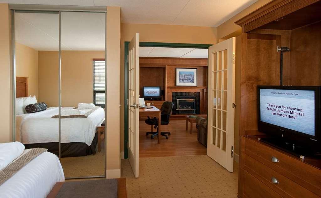 Temple Gardens Hotel & Spa Moose Jaw Quarto foto