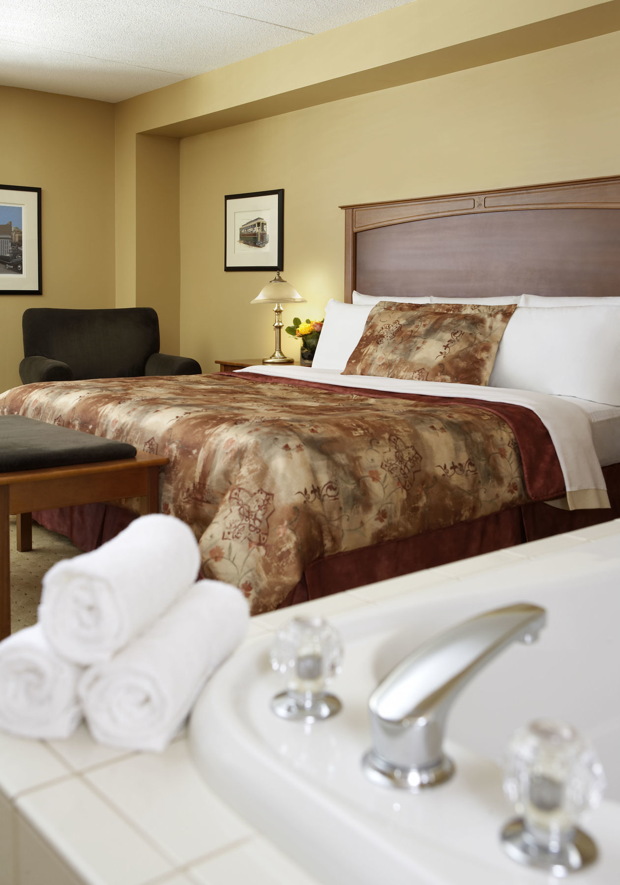 Temple Gardens Hotel & Spa Moose Jaw Exterior foto